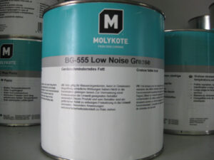 Molykote BG-555 – Mỡ bôi trơn độ ồn thấp